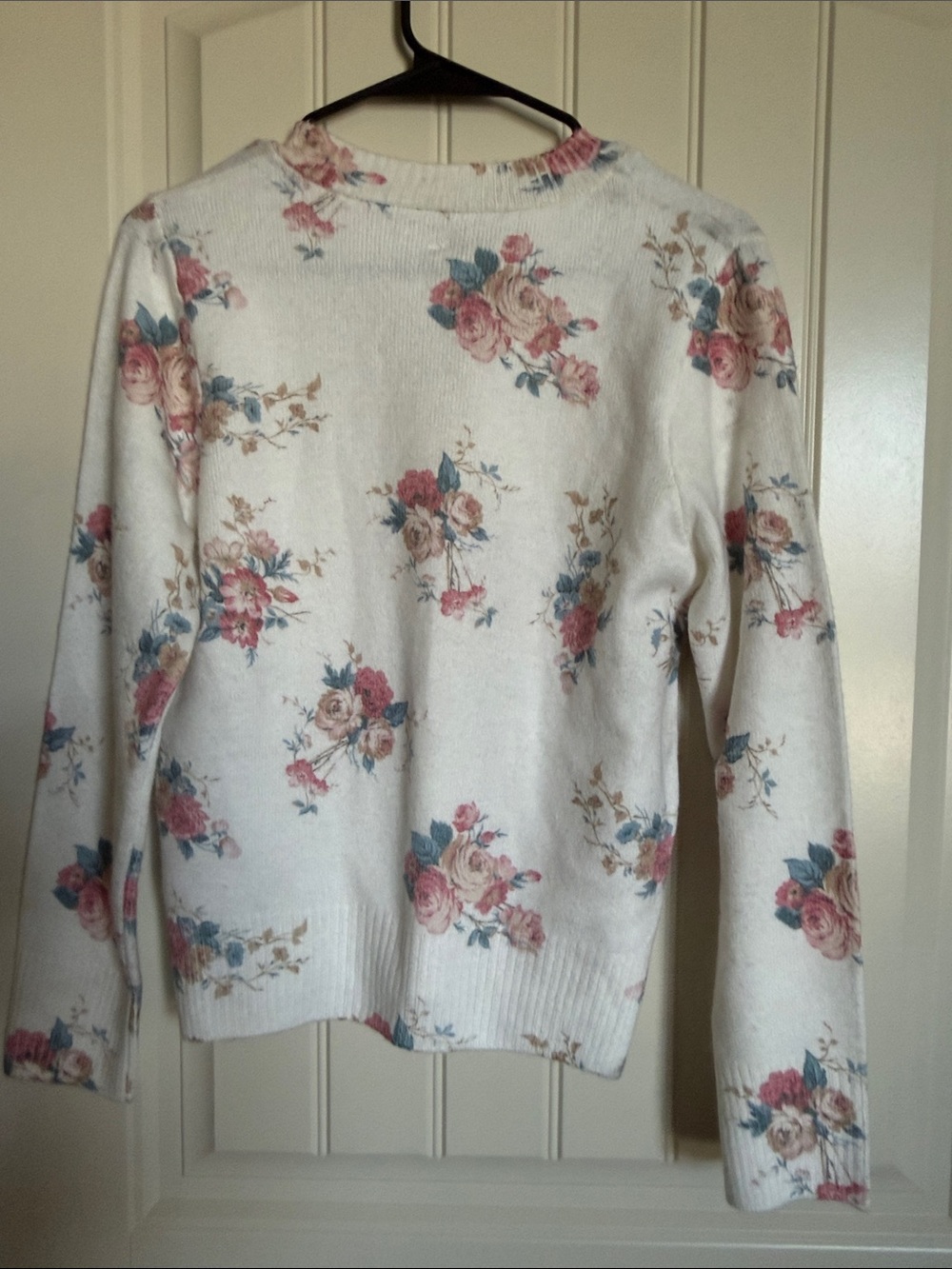 By Anthropologie Crew-Neck Floral Cardigan Sweater new - Picture 7 of 7